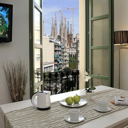 Apart-Suites Hostemplo Barcelona Buitenkant foto