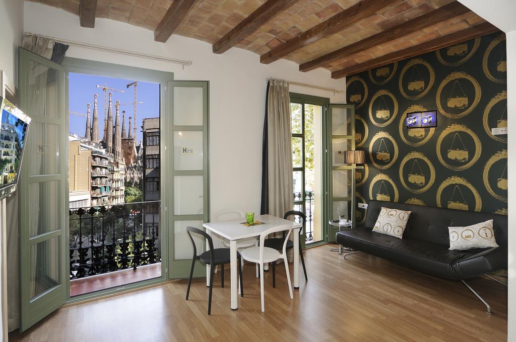 Apart-Suites Hostemplo Barcelona Buitenkant foto