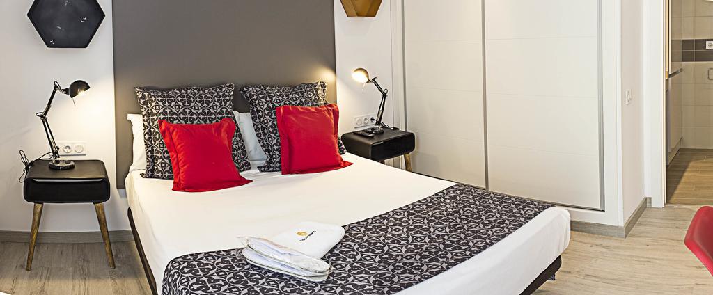 Apart-Suites Hostemplo Barcelona Buitenkant foto