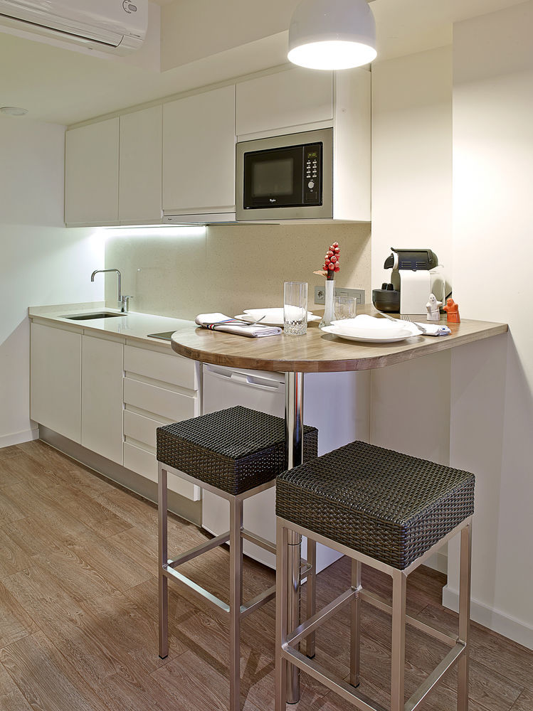 Apart-Suites Hostemplo Barcelona Buitenkant foto