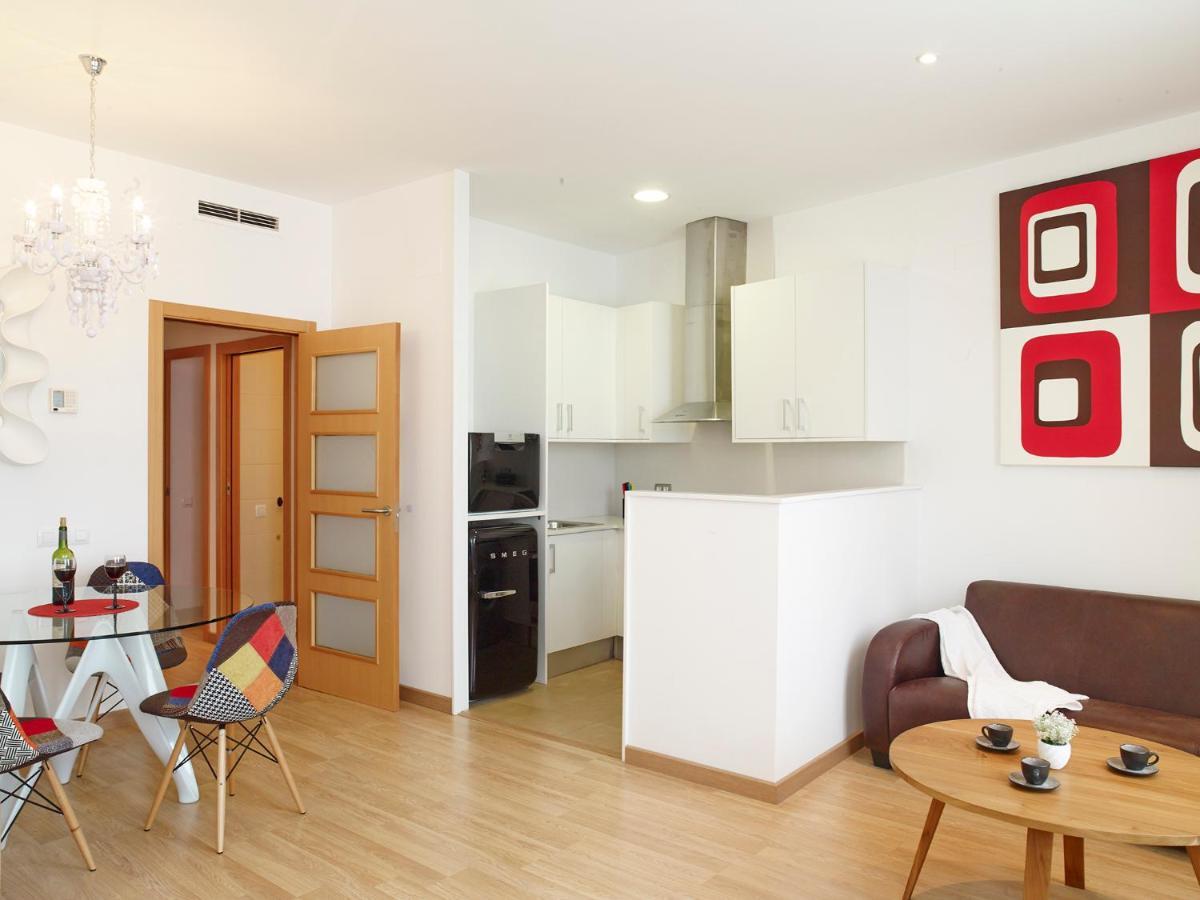 Apart-Suites Hostemplo Barcelona Buitenkant foto